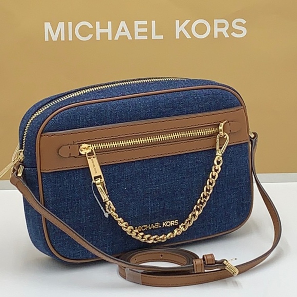Michael Kors Jet Set Item Large East West Zip Chain Crossbody XBody
INDIGO COLOR